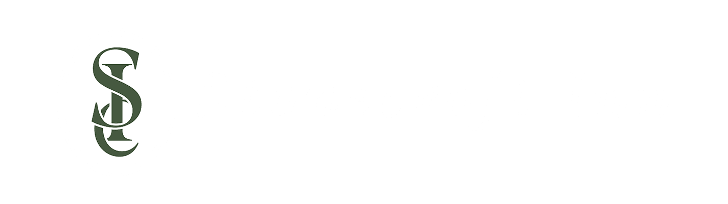 Logo for Stonecroft Inn, featuring stylized letters "S" and "C" in green and white.
